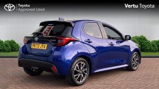 Toyota Yaris 1.5 Hybrid Design 5dr CVT Hybrid Hatchback